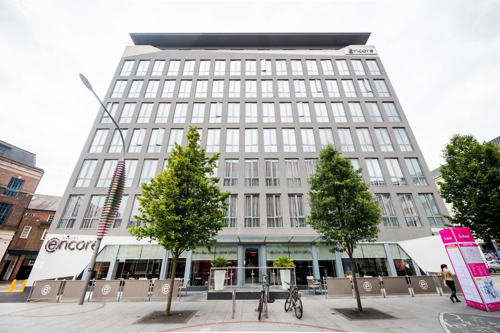 Ramada Encore Leicester City Centre Buitenkant foto